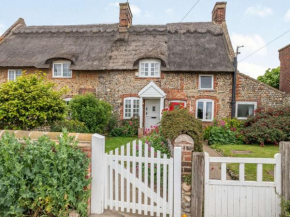 2 Bed in Bacton 88326